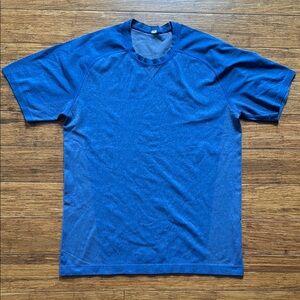 Lululemon Men's Blue Athletic Shirt - Excellent condition